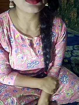 Snapshot of Shalini_telugu09 chatting on July 10, 2026, 9:45 am Shalini telugu09 online show from July 10, 2026, 9:45 am