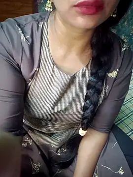 Snapshot of Shalini_telugu09 chatting on July 19, 2026, 3:38 pm Shalini telugu09 online show from July 19, 2026, 3:38 pm