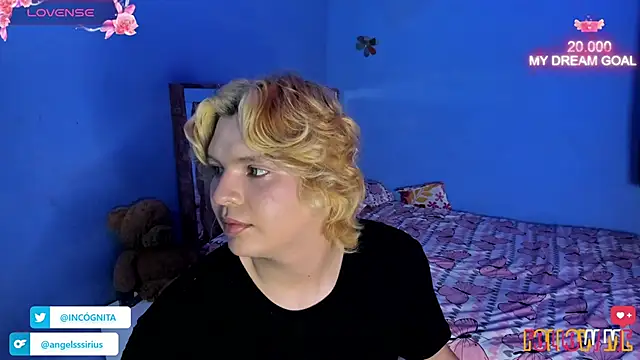 Snapshot of adam_angelssss chatting on October 24, 2025, 6:59 pm adam angelssss online show from October 24, 2025, 6:59 pm