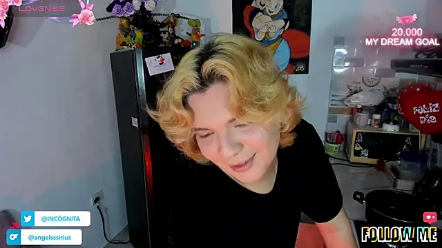 Snapshot of adam_angelssss chatting on November 11, 2025, 4:34 am adam angelssss online show from November 11, 2025, 4:34 am