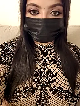 Snapshot of Tamil_hot_whiskey_girl chatting on October 24, 2025, 4:36 pm Tamil hot whiskey girl online show from October 24, 2025, 4:36 pm