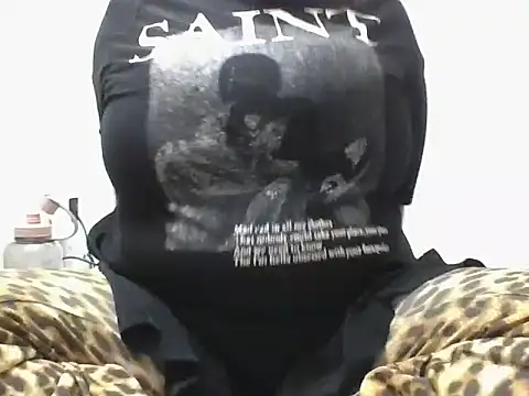 Snapshot of Tamil_hot_whiskey_girl chatting on November 3, 2025, 7:26 pm Tamil hot whiskey girl online show from November 3, 2025, 7:26 pm