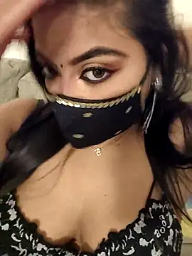 Tamil hot whiskey girl online show from February 5, 2026, 11:31 pm