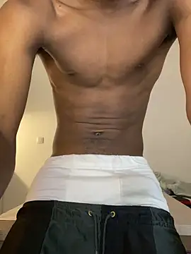 Snapshot of Renoirmonter chatting on October 6, 2025, 5:43 pm Renoirmonter online show from October 6, 2025, 5:43 pm