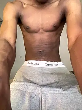 Snapshot of Renoirmonter chatting on November 4, 2025, 8:02 am Renoirmonter online show from November 4, 2025, 8:02 am