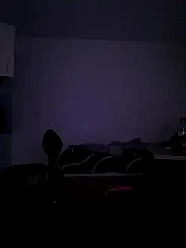 Snapshot of Renoirmonter chatting on November 6, 2025, 8:37 am Renoirmonter online show from November 6, 2025, 8:37 am