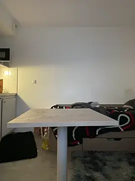 Snapshot of Renoirmonter chatting on March 7, 2026, 8:06 pm Renoirmonter online show from March 7, 2026, 8:06 pm