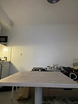 Snapshot of Renoirmonter chatting on March 10, 2026, 3:39 pm Renoirmonter online show from March 10, 2026, 3:39 pm