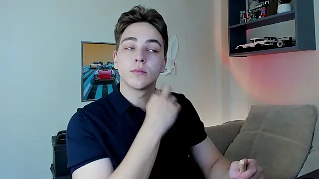 Snapshot of Eric_ether chatting on October 9, 2025, 7:23 pm Eric ether online show from October 9, 2025, 7:23 pm