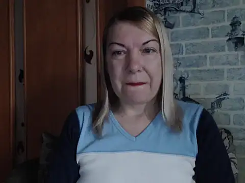 Lillia Ray online show from March 22, 2026, 6:17 am