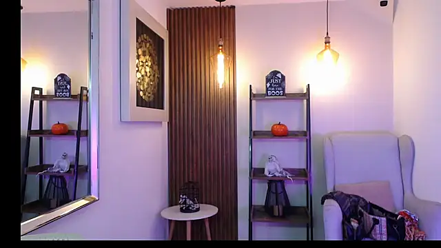 Snapshot of Coral_Lise chatting on November 8, 2025, 11:10 am Coral Lise online show from November 8, 2025, 11:10 am