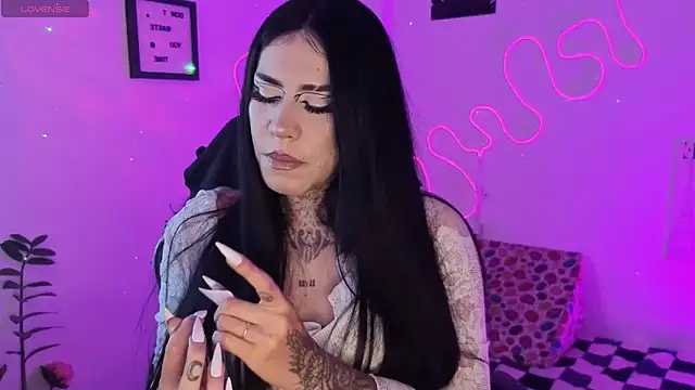 AnfisaLetyagho online show from January 6, 2026, 10:12 pm