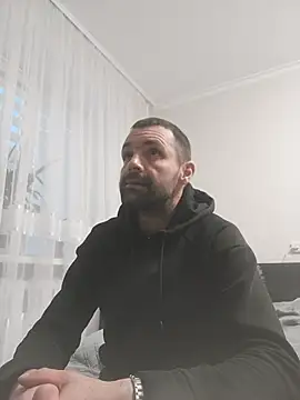 MaksDzubaV online show from October 3, 2025, 3:31 pm