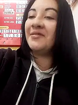 Snapshot of melisamoon_ chatting on March 22, 2025, 4:58 pm melisamoon online show from March 22, 2025, 4:58 pm