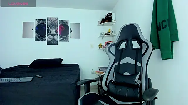 jackdeliciusdick online show from February 14, 2026, 12:13 pm