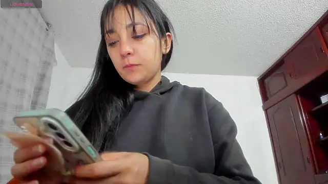 xx chloesex online show from February 14, 2026, 6:43 am