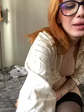 maar tina online show from March 20, 2025, 2:42 pm