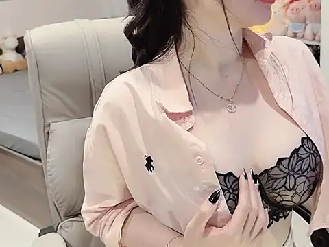 Nabiii6868 online show from April 4, 2026, 4:15 pm