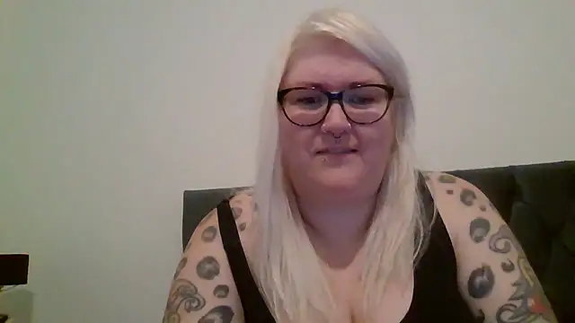 Sizzling Indie36 online show from March 18, 2025, 10:15 pm