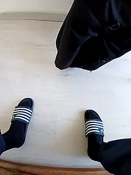 Snapshot of Viktoriya001 chatting on March 19, 2025, 4:34 pm Viktoriya001 online show from March 19, 2025, 4:34 pm