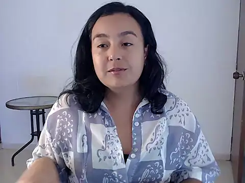 Snapshot of Themagicpotion chatting on April 9, 2026, 2:22 pm Themagicpotion online show from April 9, 2026, 2:22 pm