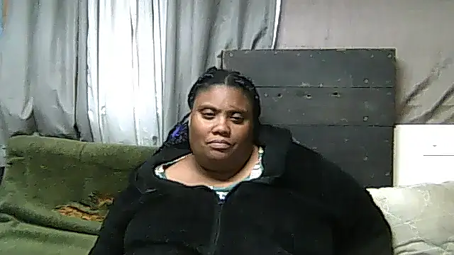 Snapshot of Berrylick chatting on July 20, 2026, 6:32 pm Berrylick online show from July 20, 2026, 6:32 pm