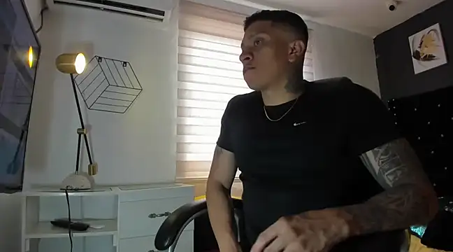 ethan dalton  online show from March 15, 2025, 4:43 pm