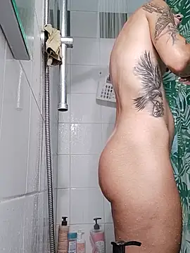 Snapshot of meletalex chatting on September 21, 2025, 6:26 am meletalex online show from September 21, 2025, 6:26 am