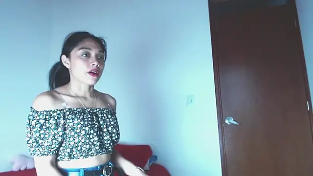 Snapshot of sharon_sexy_ chatting on November 9, 2025, 8:18 pm sharon sexy online show from November 9, 2025, 8:18 pm