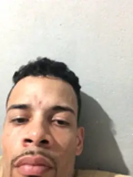 HenriquePhn online show from August 6, 2026, 8:22 pm