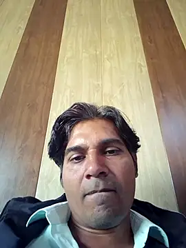 johnny8731 online show from November 9, 2025, 6:33 am