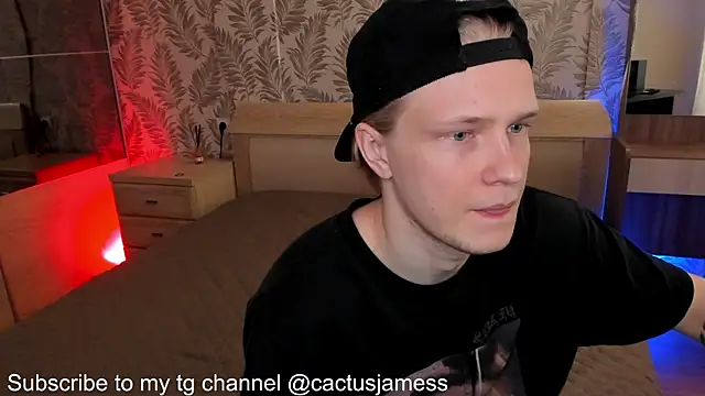 Snapshot of Cactus__James chatting on October 5, 2025, 6:01 am Cactus James online show from October 5, 2025, 6:01 am