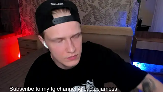 Snapshot of Cactus__James chatting on October 9, 2025, 11:03 pm Cactus James online show from October 9, 2025, 11:03 pm