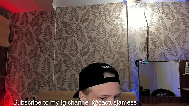 Snapshot of Cactus__James chatting on October 13, 2025, 12:38 pm Cactus James online show from October 13, 2025, 12:38 pm