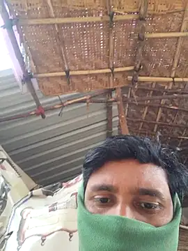 hot integer online show from November 30, 2025, 5:44 am