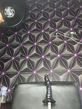 Snapshot of Megann_9 chatting on March 19, 2026, 11:03 am Megann 9 online show from March 19, 2026, 11:03 am