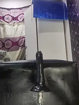 Snapshot of Megann_9 chatting on March 30, 2026, 11:11 am Megann 9 online show from March 30, 2026, 11:11 am