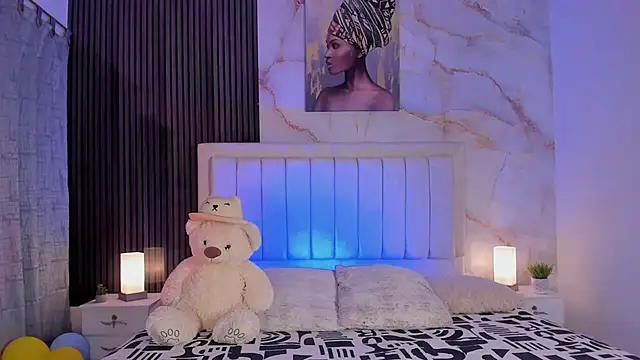 Snapshot of peachandtyron_ chatting on September 29, 2025, 5:45 am peachandtyron online show from September 29, 2025, 5:45 am