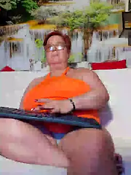 QueenPammy1 online show from January 29, 2025, 3:26 pm