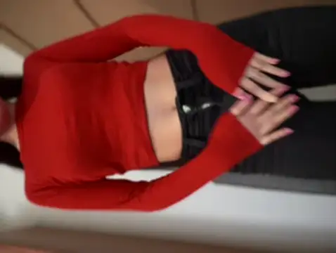 EvieSexy online show from March 19, 2025, 10:00 am