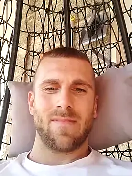 Snapshot of trainwithme chatting on September 22, 2025, 10:28 am trainwithme online show from September 22, 2025, 10:28 am