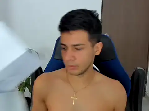 Snapshot of abel_bigcok chatting on October 27, 2025, 7:40 pm abel bigcok online show from October 27, 2025, 7:40 pm