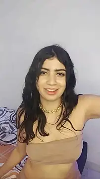 marina huerta03 online show from December 22, 2025, 7:33 pm