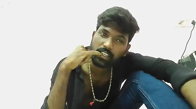 Snapshot of dusky-body chatting on March 20, 2025, 5:15 pm dusky-body online show from March 20, 2025, 5:15 pm