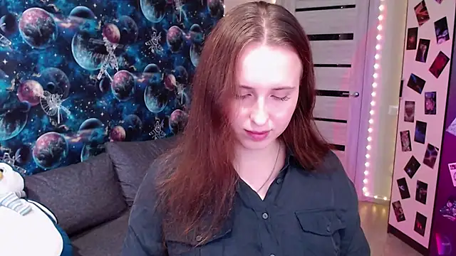 Snapshot of BarbiePieer chatting on October 5, 2025, 5:17 am BarbiePieer online show from October 5, 2025, 5:17 am