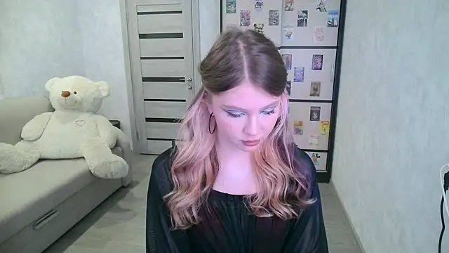 Snapshot of GinnyBlacky chatting on June 25, 2026, 6:23 pm GinnyBlacky online show from June 25, 2026, 6:23 pm