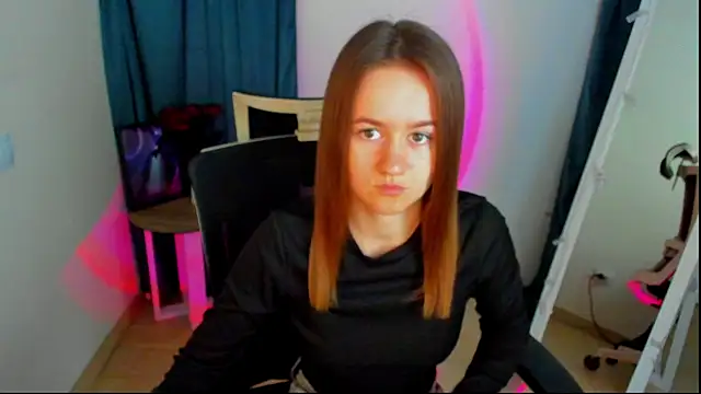 Snapshot of Catherine_e chatting on September 25, 2025, 6:22 pm Catherine e online show from September 25, 2025, 6:22 pm