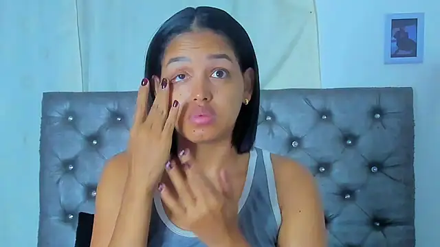 Snapshot of NikkiStarrr chatting on November 1, 2025, 10:39 am NikkiStarrr online show from November 1, 2025, 10:39 am