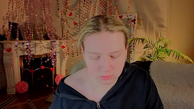 Jes Solar online show from February 16, 2026, 10:17 pm