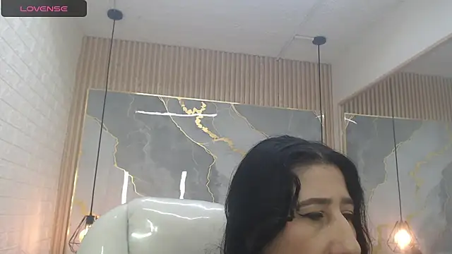 Snapshot of nei_girl chatting on September 20, 2025, 11:33 am nei girl online show from September 20, 2025, 11:33 am